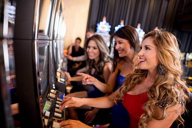 Dragon Tiger Live dealer and cards at goslot77